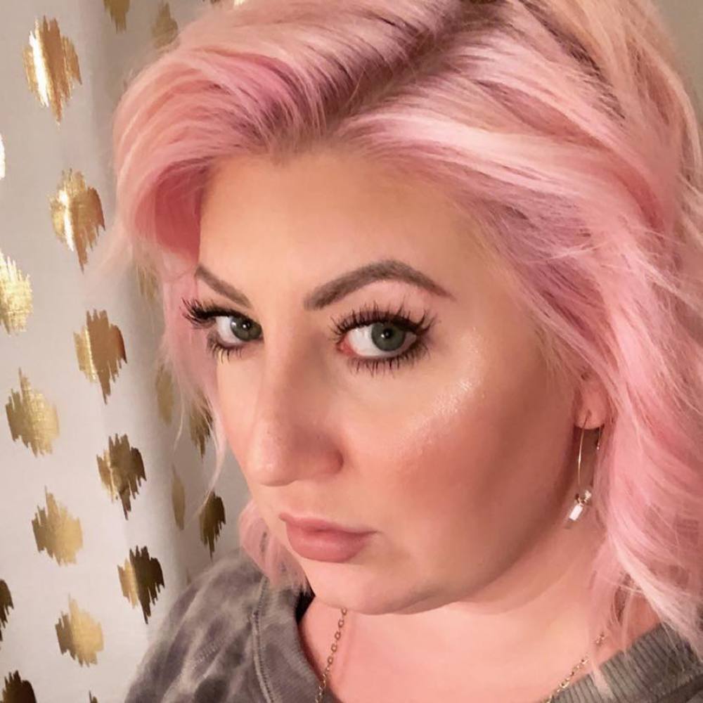 Meet your Posher, Christie